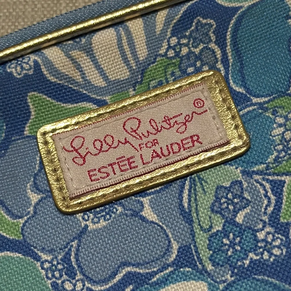 Unused Lilly Pulitzer Zip Around Makeup Bag-Estee Lauder Collab-Blue/White/Green - Picture 2 of 10